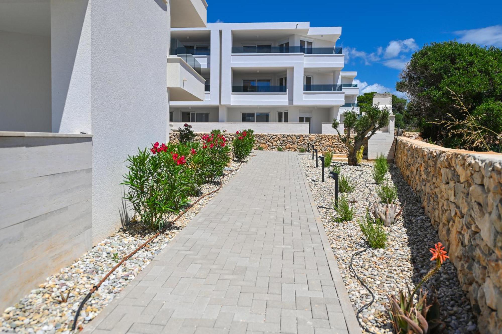 Pool Lux Apartment Novalja